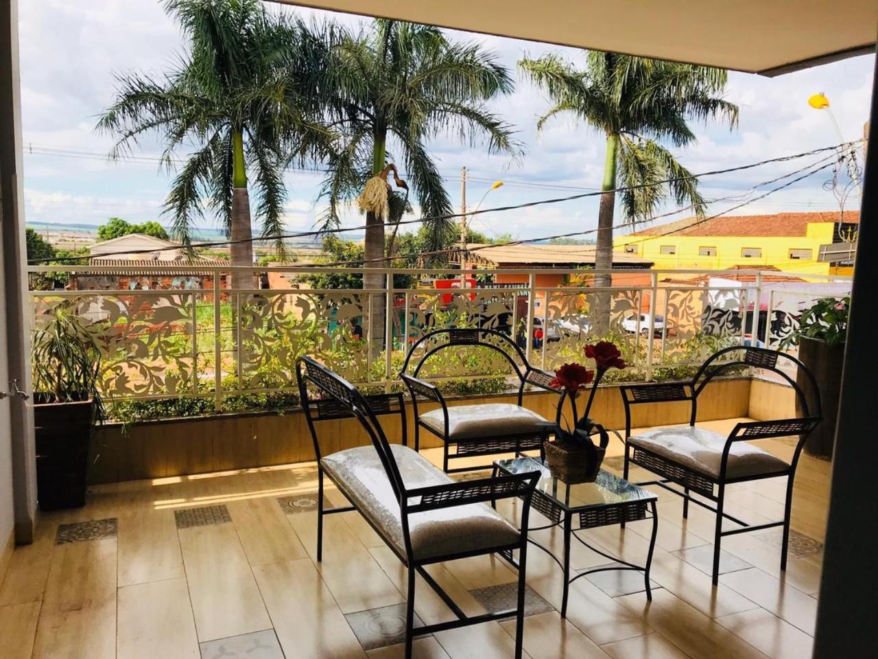 Cerrado Gran Hotel Rio Verde Esterno foto